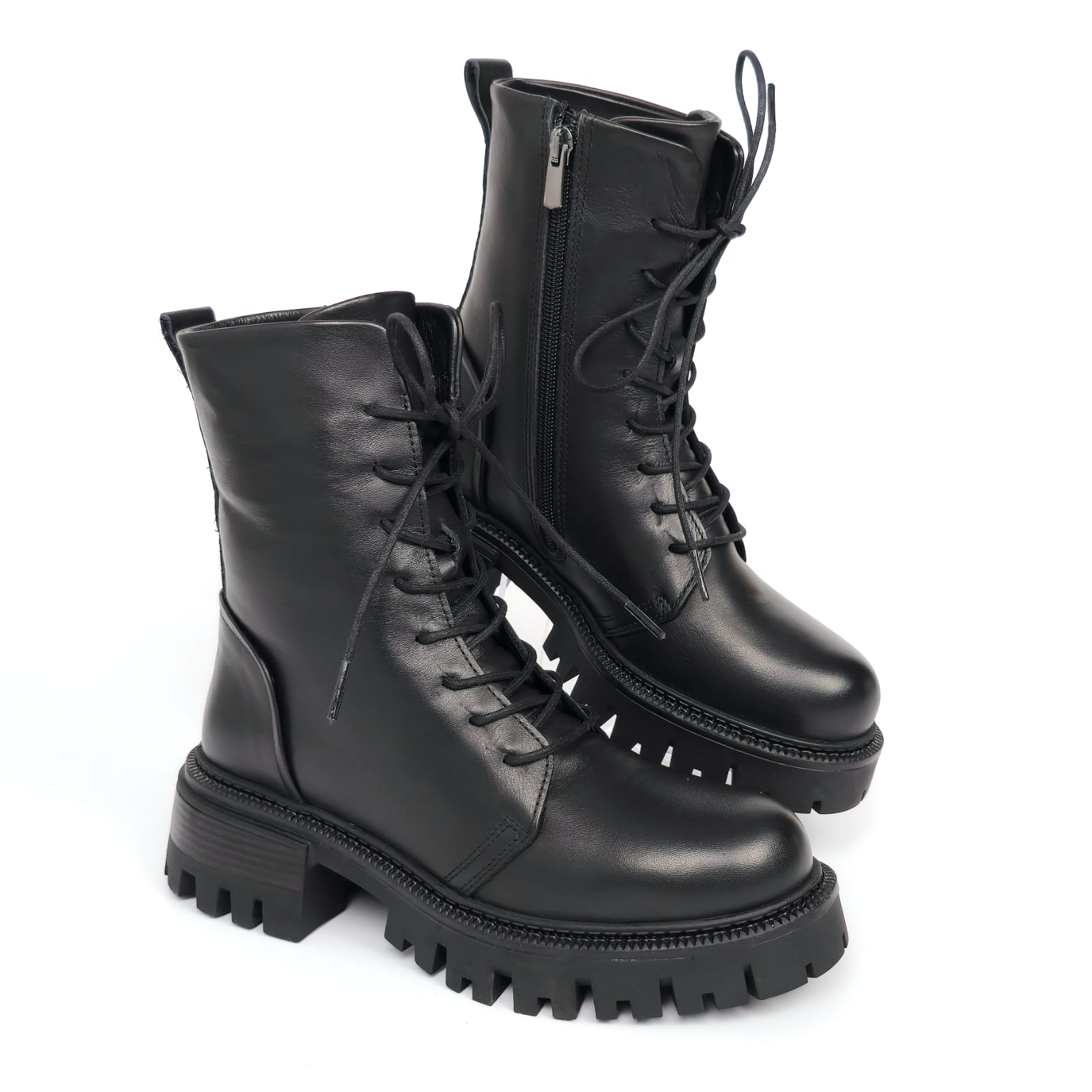 Virella Noir Combat