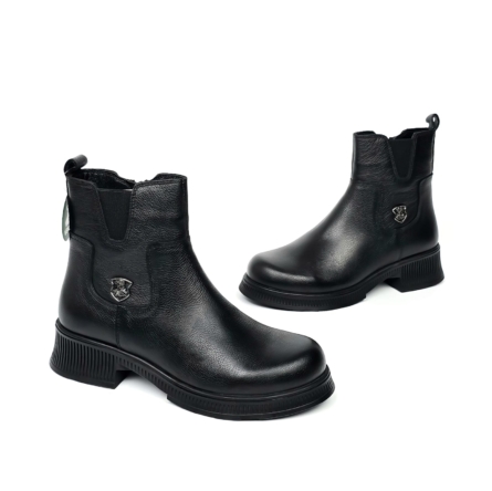 Classic Black