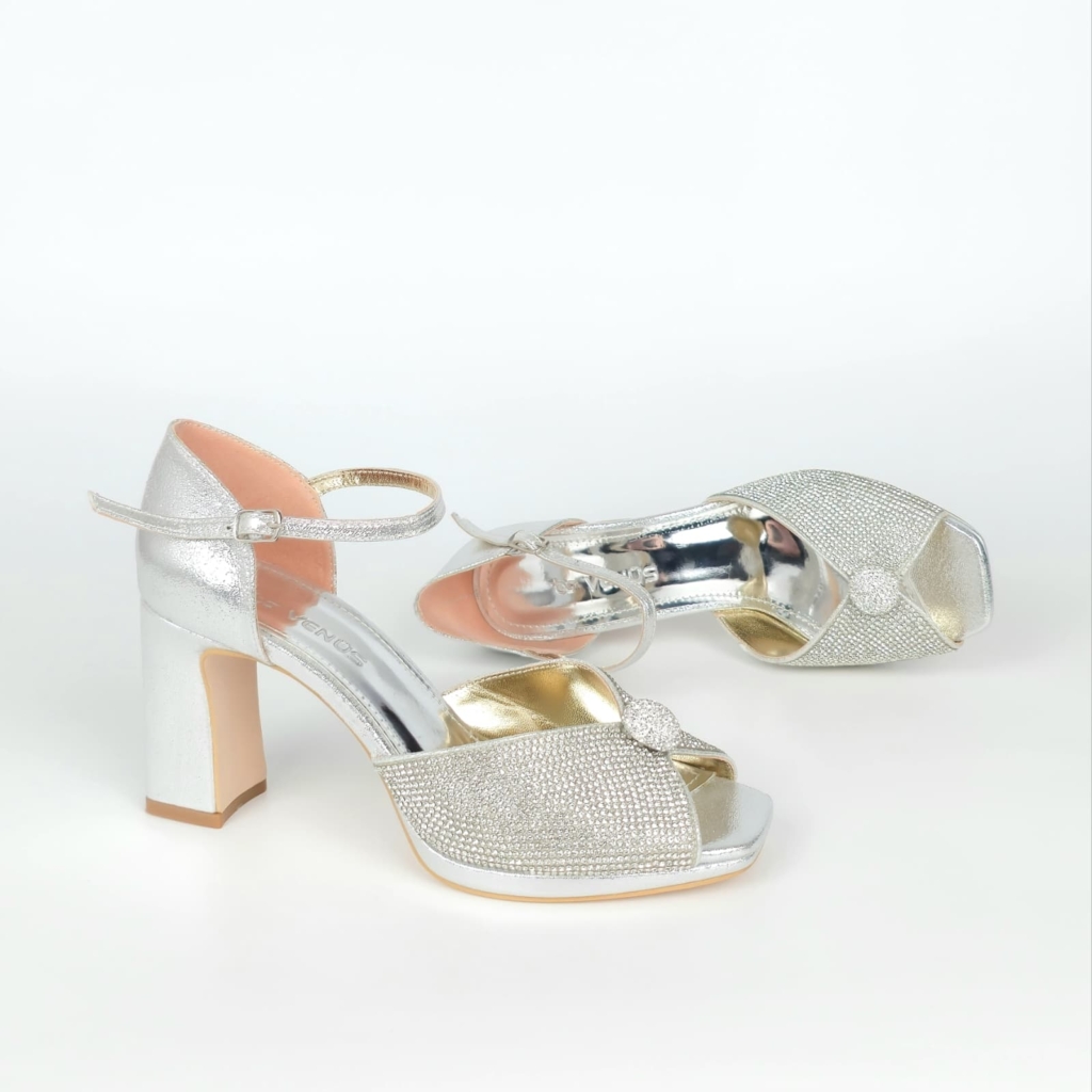 Celestine Pearl Embellished Bridal Platform Sandal · 10 cm — Liquid Silver