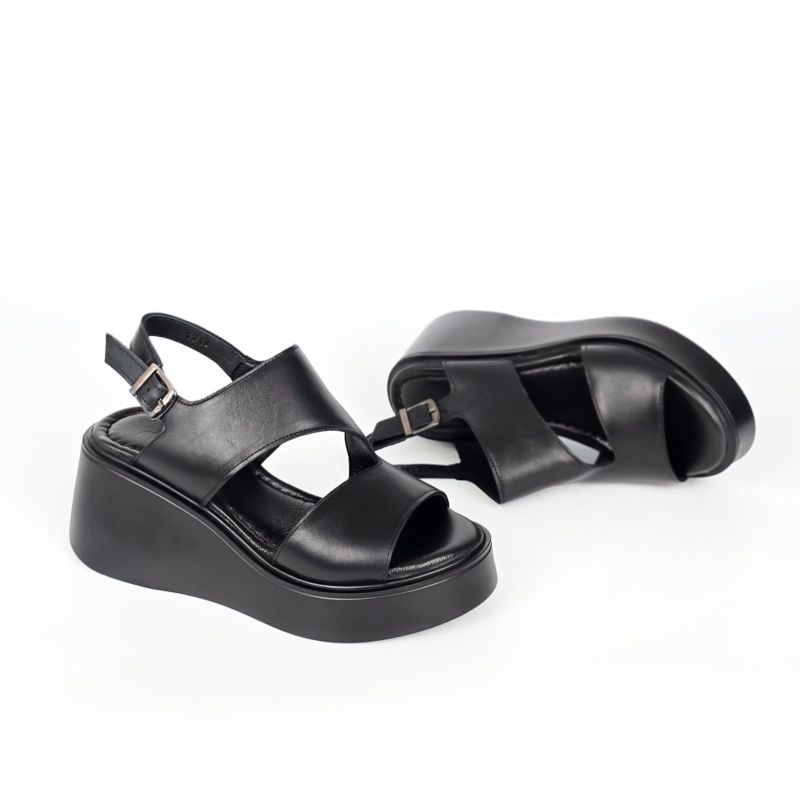 Nadia Comfort Platform Sandal - Classic Black